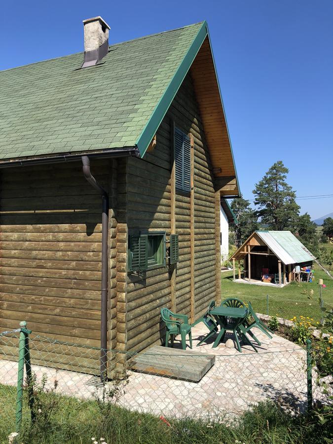 Kuca U Borju - House In Pines Lägenhet Žabljak Exteriör bild